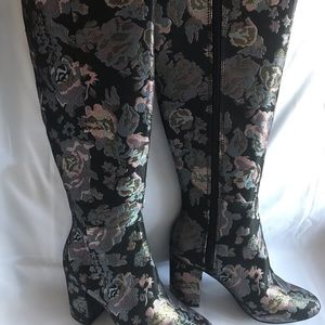 Reaction Kenneth Cole Time to Step Knee-High Boots